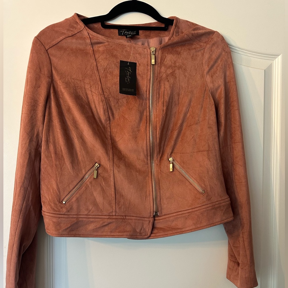 NWT Pink Faux Suede Rose Gold jacket with gold zipper by thalia sodi